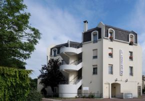 Photo Residence La Chartraine, maison de retraite priv&eacute;e associative, Ehpad à Antony 92