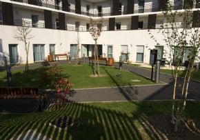 Photo Residence De La Rue John Lennon, maison de retraite priv&eacute;e EMEIS, Ehpad à Montigny Les Cormeilles 95