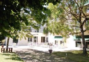 Photo Residence Les Charentes, maison de retraite priv&eacute;e EMEIS, Ehpad à Angouleme 16