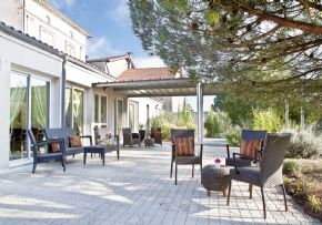 Photo Le Jardin Des Loges, maison de retraite priv&eacute;e RESIDALYA, Ehpad à St Bonnet Sur Gironde 17