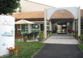 Photo Residence Avec Prestation De Soins - La Chanceliere, Ehpa à St Jean De Liversay 17