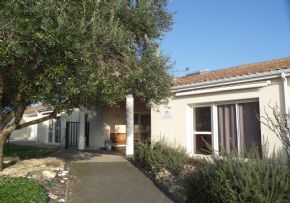 Photo Residence Du Lac, maison de retraite priv&eacute;e EMEIS, Ehpad à St Palais Sur Mer 17