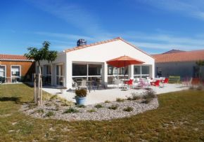 Photo RESIDENCE BEAUSEJOUR &agrave; 17530 ARVERT places disponibles