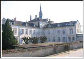 Photo Ehpad Les Logis Du Parc De Moussier, maison de retraite priv&eacute;e associative, Ehpad à Athee 21