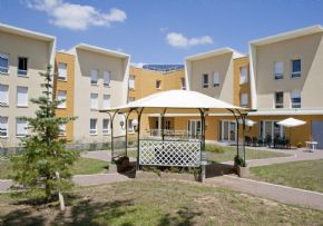 Photo Residence Medicalisee De L'Auxois, maison de retraite Publique, Ehpad à Semur En Auxois 21