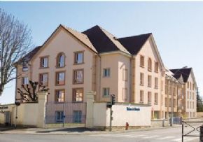 Photo Residence Les Bruyeres, maison de retraite priv&eacute;e associative, Ehpad à Beaune 21