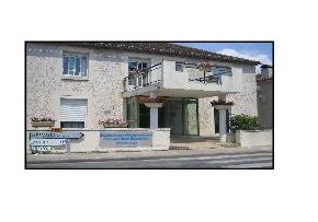 Photo Epac Les 2 Sequoias, maison de retraite Publique, Ehpad à Bourdeilles 24