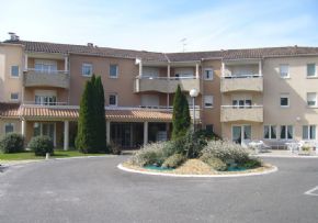 Photo Residence Le Clos Saint Roch, maison de retraite priv&eacute;e associative, Ehpad à Montpon Menesterol 24