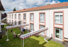 Photo KORIAN VAL AUX FLEURS &agrave; 27730 BUEIL places disponibles
