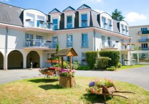 Photo LE PARC SAINT CHARLES - RESIDENCE SERVICES &agrave; 28000 CHARTRES places disponibles