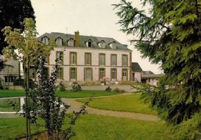 Photo Maison De Retraite Les Gloriettes, maison de retraite priv&eacute;e associative, Ehpad à Illiers Combray 28