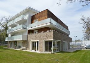 Photo EMERA - RESIDENCE SENIORS DOUCEUR DE FRANCE &agrave; 33170 GRADIGNAN places disponibles