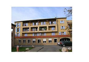 Photo Logement Foyer Soleil De Laragne, R&eacute;sidence autonomie, Foyer logements à Laragne Monteglin 05