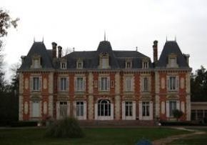 Photo Residence Chateau Pomerol, maison de retraite priv&eacute;e associative, Ehpad à Bassens 33