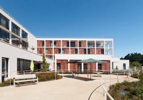 Photo Residence Jean Monnet, maison de retraite priv&eacute;e COLISEE, Ehpad à Merignac 33