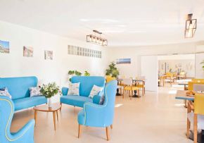 Photo Ehpad Paul Claudel, maison de retraite priv&eacute;e, Ehpad à Merignac 33
