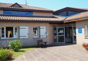Photo Villa Des Platanes, R&eacute;sidence autonomie, Foyer logements à St Denis De Pile 33