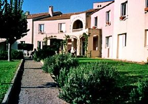 Photo Ehpad Les Garrigues, maison de retraite priv&eacute;e associative, Ehpad à Cournonterral 34