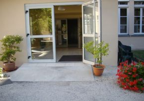 Photo Maison De Retraite Petites Soeurs Des Pauvres, maison de retraite priv&eacute;e associative, Ehpad à Lons Le Saunier 39