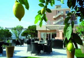 Photo Residence La Corniche Fleurie, maison de retraite priv&eacute;e EMEIS, Ehpad à Nice 06