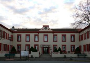 Photo Maison De Retraite De Villeneuve, maison de retraite Publique, Ehpad à Villeneuve De Marsan 40