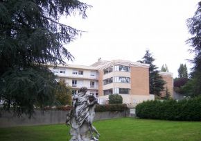 Photo Ehpad G.claudinon Du Centre Hospitalier, maison de retraite Publique, Ehpad à Le Chambon Feugerolles 42