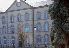 Photo Maison De Retraite De L'Hopital De Neuville, maison de retraite Publique, Ehpad à Neuville Aux Bois 45
