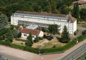 Photo Residence Du Parc, maison de retraite Publique, Ehpad à Puiseaux 45