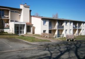 Photo Residence Des Charmilles, R&eacute;sidence autonomie, Foyer logements à Miramont De Guyenne 47