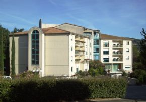 Photo Residence Du Lavezon, maison de retraite priv&eacute;e COLISEE, Ehpad à Rochemaure 07