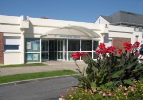 Photo Centre Fournier Sarloveze, maison de retraite Publique, Usld, Ehpad à Compiegne 60