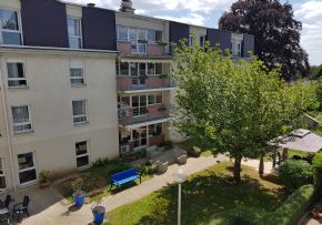 Photo Residence Du Dr Hallot, maison de retraite priv&eacute;e EMEIS, Ehpad à Noyon 60