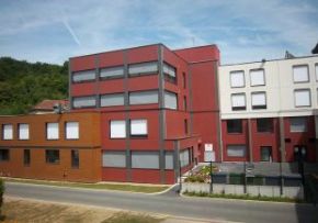 Photo Centre Hospitalier Georges Decroze, maison de retraite Publique, Usld, Ehpad à Pont Ste Maxence 60