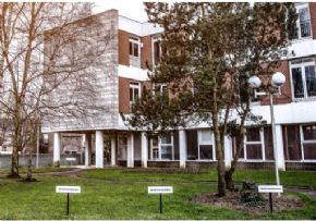 Photo Centre Hospitalier De Aire Sur La Lys, maison de retraite Publique, Usld, Ehpad à Aire Sur La Lys 62