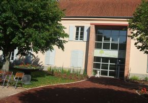 Photo Maison De Retraite Les Tilleuls, maison de retraite Publique, Ehpad à Randan 63
