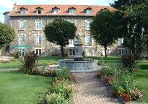 Photo Residence Fontaine De Goye, R&eacute;sidence autonomie, Foyer logements à Ambert 63