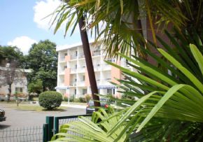 Photo Maison De Retraite Les Chenes, maison de retraite priv&eacute;e, Ehpad à Artix 64