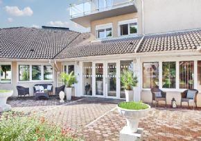 Photo MAISON DE RETRAITE LES COLCHIQUES &agrave; 64510 BORDES places disponibles