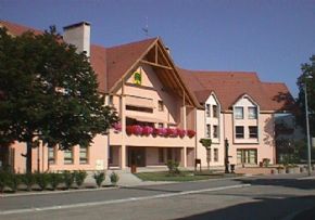 Photo Maison De Retraite Le Badbronn, maison de retraite Publique, Ehpad à Chatenois 67
