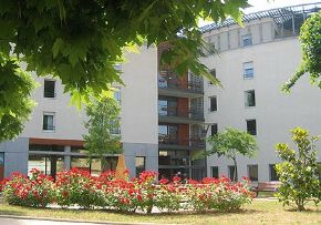 Photo Residence Sergent Berthet, maison de retraite priv&eacute;e OMERIS, Ehpad à Lyon 09