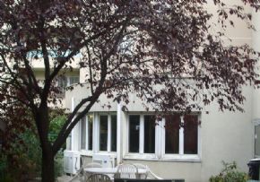Photo Residence Valmy, maison de retraite priv&eacute;e associative ARPAVIE, Ehpad à Lyon 09