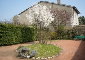 Photo Ehpad Residence Bon Secours, maison de retraite priv&eacute;e associative, Ehpad à Rillieux La Pape 69