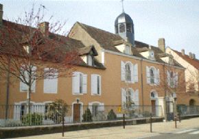 Photo Ehpad Les Pierres Etoilees, maison de retraite Publique, Ehpad à Sennecey Le Grand 71