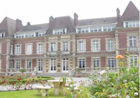 Photo Residence Castel Saint Joseph, maison de retraite priv&eacute;e associative, Ehpad à Hodeng Au Bosc 76