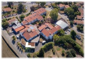 Photo Ehpad Les Chanterelles, maison de retraite Publique, Ehpad à Celles Sur Belle 79