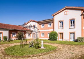 Photo Korian La Riviere Bleue, maison de retraite priv&eacute;e KORIAN, Ehpad à Ercheu 80