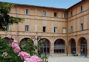 Photo Residence Du Fort, maison de retraite priv&eacute;e associative, Ehpad à Montauban 82