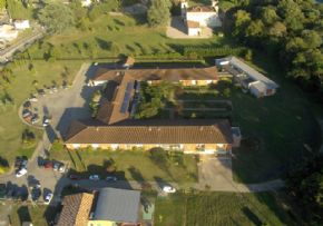 Photo Les Chenes Verts, maison de retraite Publique, Ehpad à Villebrumier 82