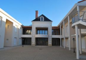 Photo Ehpad Residence Yves Cougnaud, maison de retraite Publique, Ehpad à Le Poire Sur Vie 85