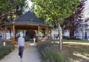 Photo Les Jardins De Camille, maison de retraite priv&eacute;e EMEIS, Ehpad à St Benoit 86